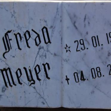 MEYER Freda 1929-2007