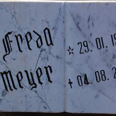 MEYER Freda 1929-2007