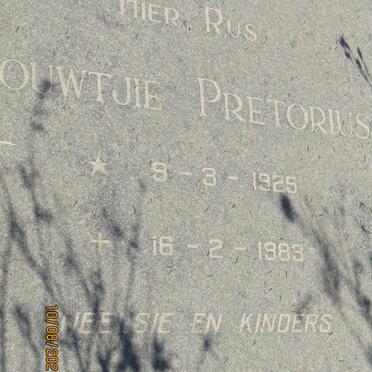 PRETORIUS Louwtjie 1925-1983