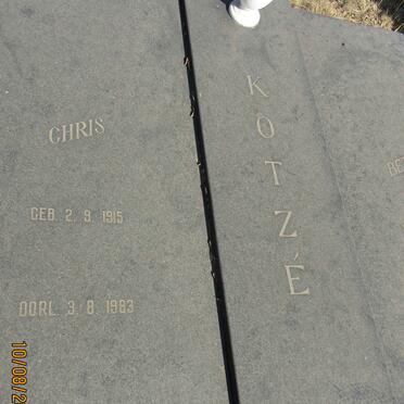 KOTZE Chris 1915-1983 & Bettie 1915-1998 _1