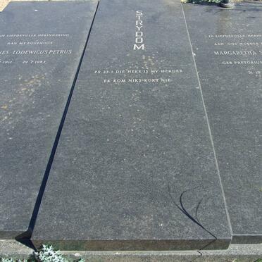 STRYDOM Johannes Lodewicus Petrus 1912-1983 &amp; Margaretha Susanna PRETORIUS 1926-1994