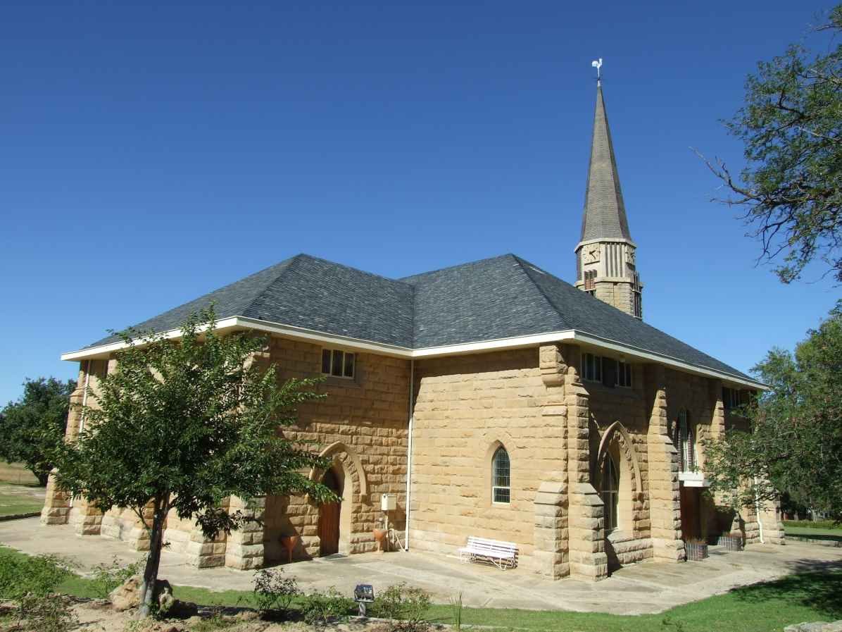 1. A view from the Nederduitse Gereformeerde Kerk in Paul Roux from the gravesite