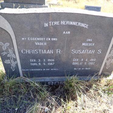 ROETS Christiaan R. 1906-1967 & Susarah S. 1910-1982