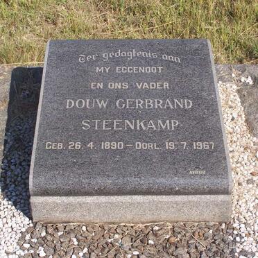 STEENKAMP Douw Gerbrand 1890-1967