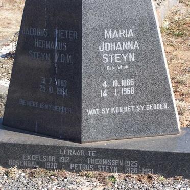 STEYN Jacobus Pieter Hermanus 1883-1964 &amp; Maria Johanna WIUR 1886-1968