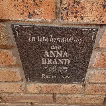 BRAND Anna 1926-2016