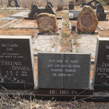 BRUIN Theunis Daniel, de 1914-1984 & Jannettha Petronella NELL 1921-2006