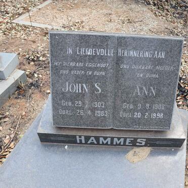 HAMMES John S. 1903-1983 & Ann 1908-1998
