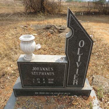 OLIVIER Johannes Stephanus 1938-1985