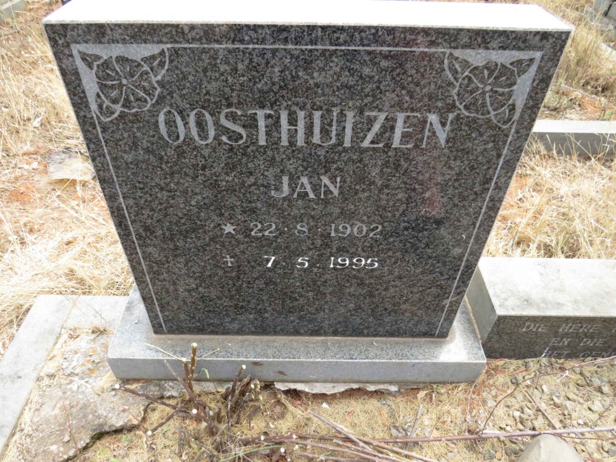 OOSTHUIZEN Jan 1902-1995