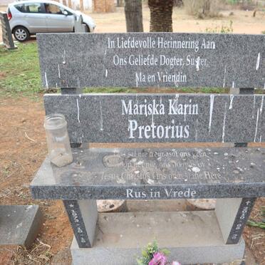 PRETORIUS Mariska Karin 1973-2010