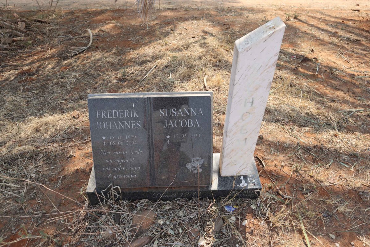 SCHOEMAN Frederik Johannes 1929-2004 & Susanna Jacoba 1934-
