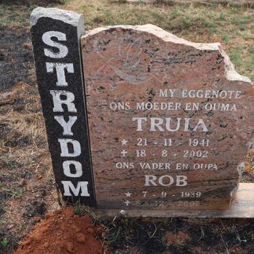 STRYDOM Rob 1939-2007 & Truia 1941-2002