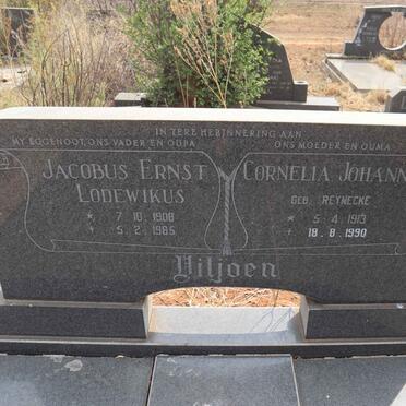 VILJOEN Jacobus Ernst Lodewikus 1908-1985 & Cornelia Johanna REYNECKE 1913-1990