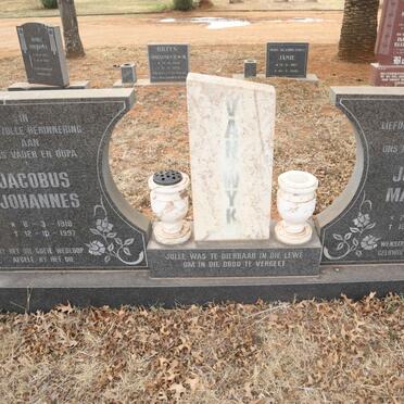 WYK Jacobus Johannes, van 1918-1997 & Johanna Magrieta 1924-1998