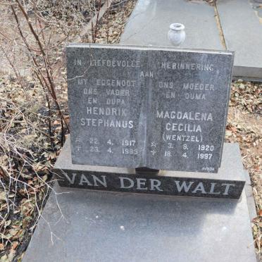 WALT Hendrik Stephanus, van der 1917-1983 & Magdalena Cecilia WENTZEL 1920-1997