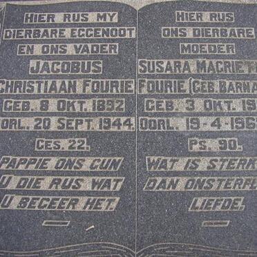 FOURIE Jacobus Christiaan 1892-1944 &amp; Susara Magrietha BARNARD 1905-1968