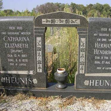 HEUNIS Hermanus Hendrikus 1885-1961 &amp; Catharina Elizabeth DELPORT 1887-1979