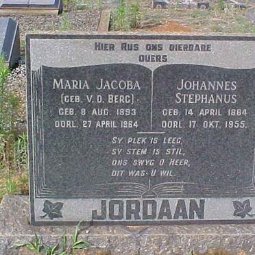 JORDAAN Johannes Stephanus 1884-1955 &amp; Maria Jacoba V.D. BERG 1893-1964