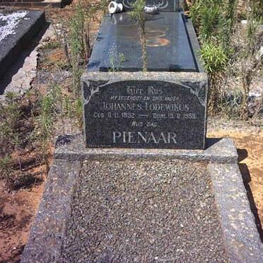 PIENAAR Johannes Lodewikus 1??2-1958