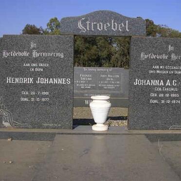 STROEBEL Hendrik Johannes 1901-1977 &amp; Johanna A.C. ERASMUS 1905-1974