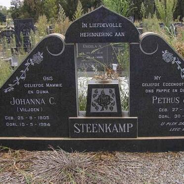 STEENKAMP Petrus J.J. 1898-1971 &amp; Johanna C. VILJOEN 1905-1994