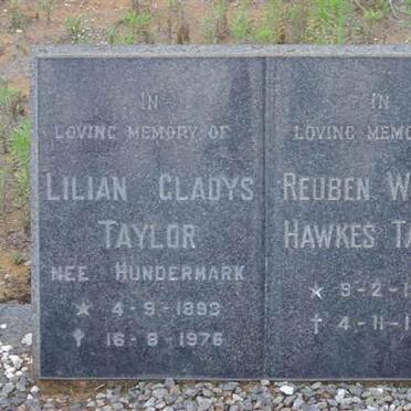 TAYLOR Ruben William Hawkes 1887-1966 &amp; Lilian Gladys HUNDERMARK 1893-1976