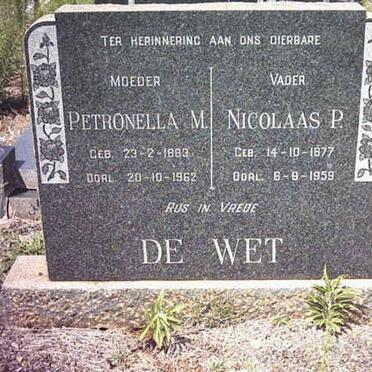 WET Nicolaas P., de 1877-1959 &amp; Petronella M. 1883-1962