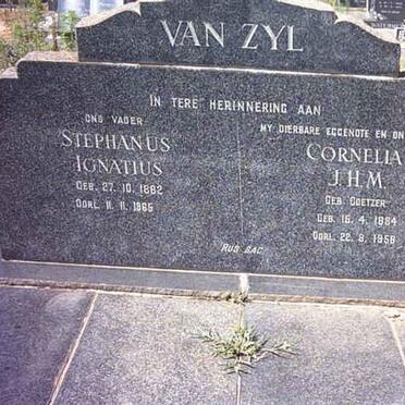 ZYL Stephanus Ignatius, van 1882-1965 &amp; Cornelia J.H.M. COETZER 1884-1958