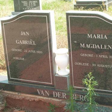 BERG Jan Gabriel, van der 1920- &amp; Maria Magdalena 1937-2004