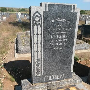 T - Vanne :: Surnames - T