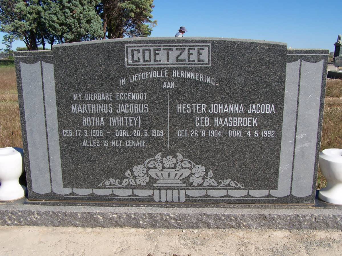 COETZEE Marthinus Jacobus Botha 1908-1969 &amp; Hester Johanna Jacoba  HAASBROEK 1904-1992