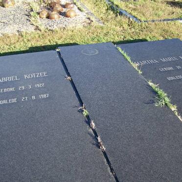 KOTZEE Gabriel 1922-1987 &amp; Martha Maria 1928-