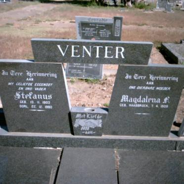 VENTER Stefanus 1903-1980 &amp; Magdalena H. HAASBROEK 1909-