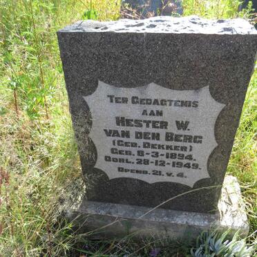BERG Hester W., van den nee DEKKER 1894-1949