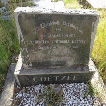 COETZEE Petronella Gertruida nee OOSTHUIZEN 1920-1948