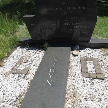 STEYN Christiaan Frederik 1905-1974 & Johanna Louisa KEMP 1904-1975  _1