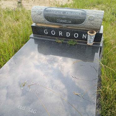 GORDON Lodewyk Johannes 1936-2019 & Cornelia 1940-_1