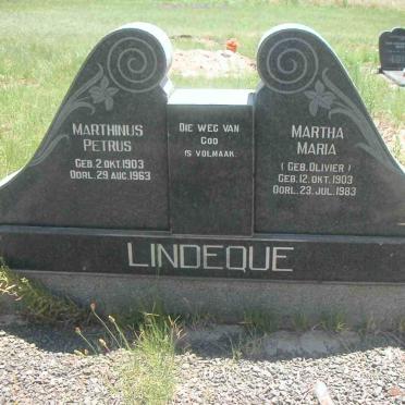 LINDEQUE Marthinus Petrus 1903-1963 &amp; Martha Maria OLIVIER 1903-1983