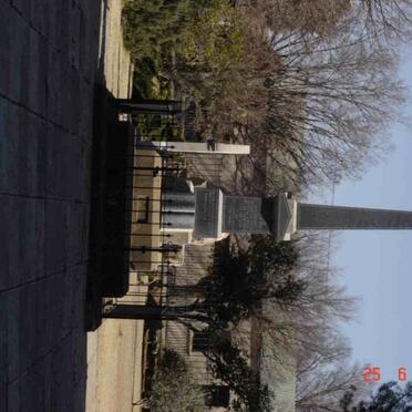 1. Gedenksteen 1899-1902