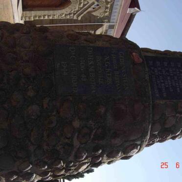 8. Gedenksteen Leraars