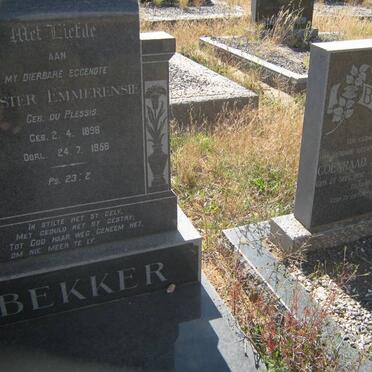 BEKKER Coenraad Frederick 1892-1964 &amp; Hester Emmerensie du PLESSIS 1898-1956