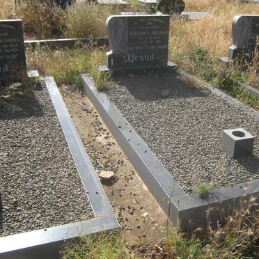 BRAND Johannes Jacobus 1918-1991 &amp; Maria Susanna Elizabeth GERENGER 1923- :: BRAND Monica Susanna 1954-1990