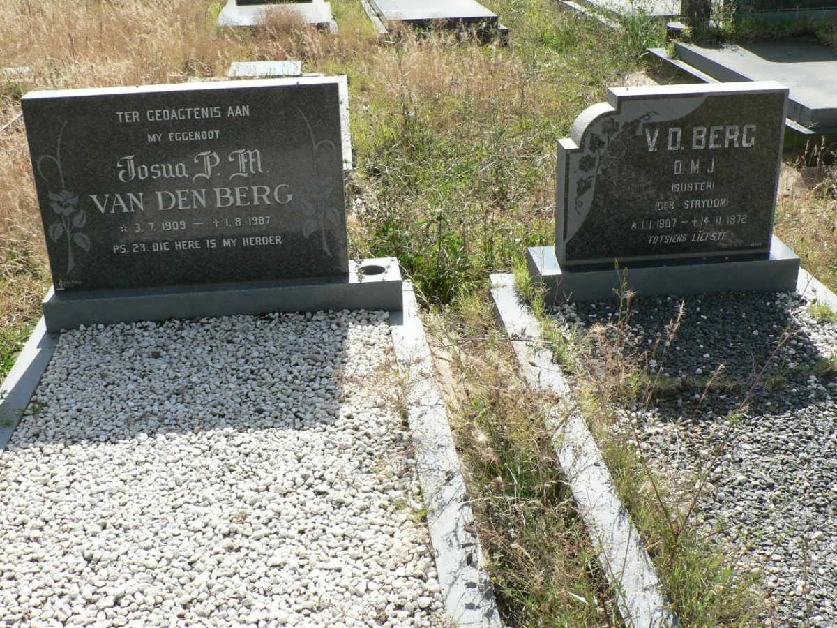 BERG Josua P.M., van den 1909-1987 &amp; D.M.J. STRYDOM 1907-1972