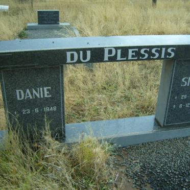 PLESSIS Danie, du 1948- &amp; Sinie 1952-1993