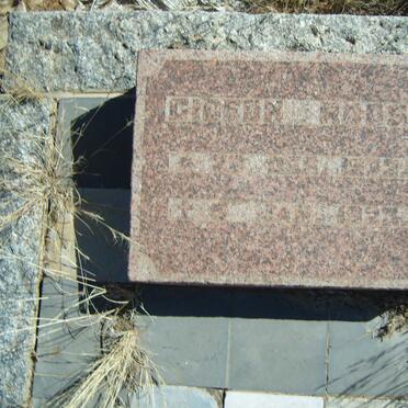 R - Vanne :: Surnames - R