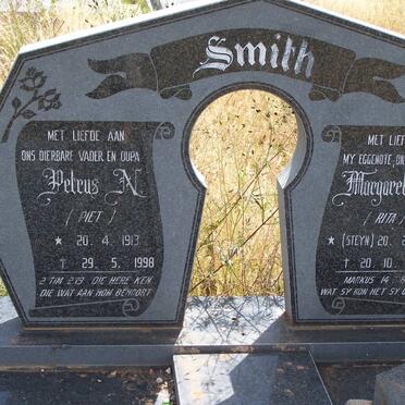 SMITH Petrus N. 1913-1998 &amp; Margaretha J. STEYN 1913-1982