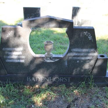 BADENHORST Theunis Petrus 1910-1990 &amp; Magdalena Gezina Johanna 1911-
