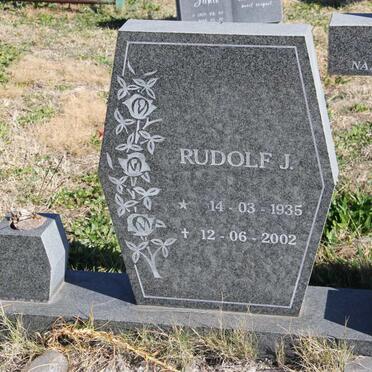 BEETS Rudolf J. 1935-2002 &amp; Petro M.H. 1939-2000 :: BEETS Dolfina J. 1966-