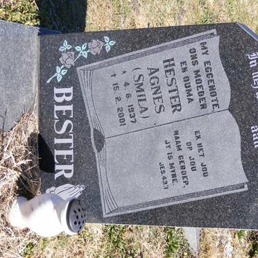BESTER Hester Agnes nee SMILA 1937-2001